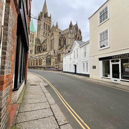 8, St Marys , Private Double Ensuite Room Truro Exterior photo